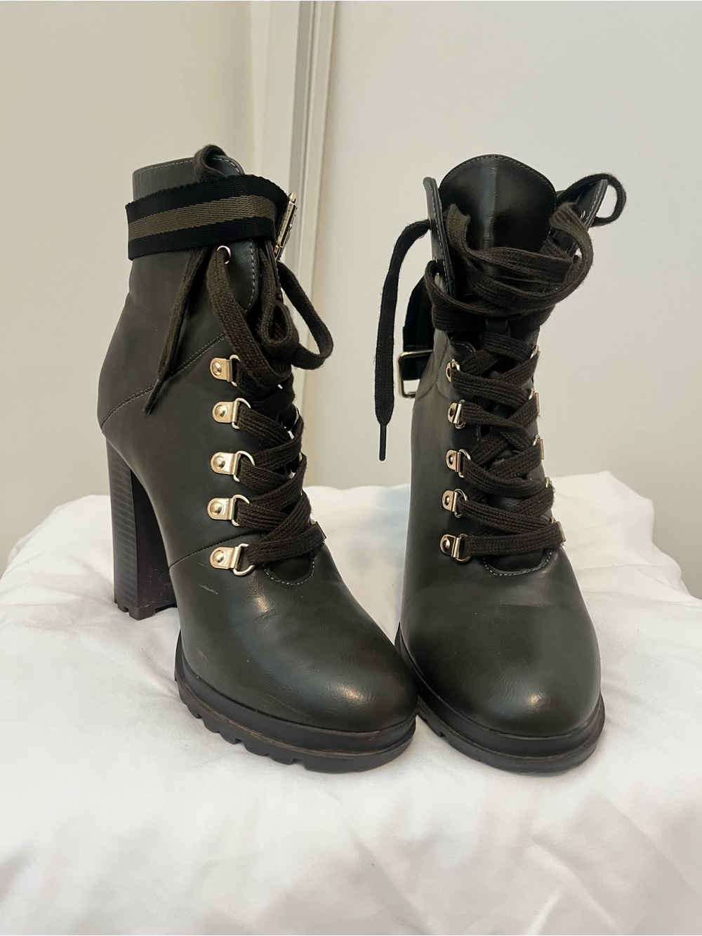 Shoe Dazzle Black Lace-Up High Heel Combat Booties